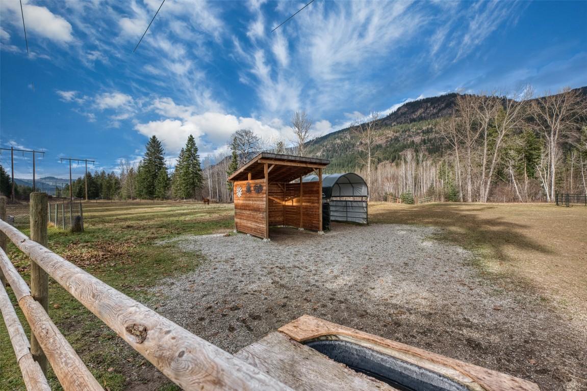 









1385


6

Highway,
Cherryville,




BC
V0E 2G1

