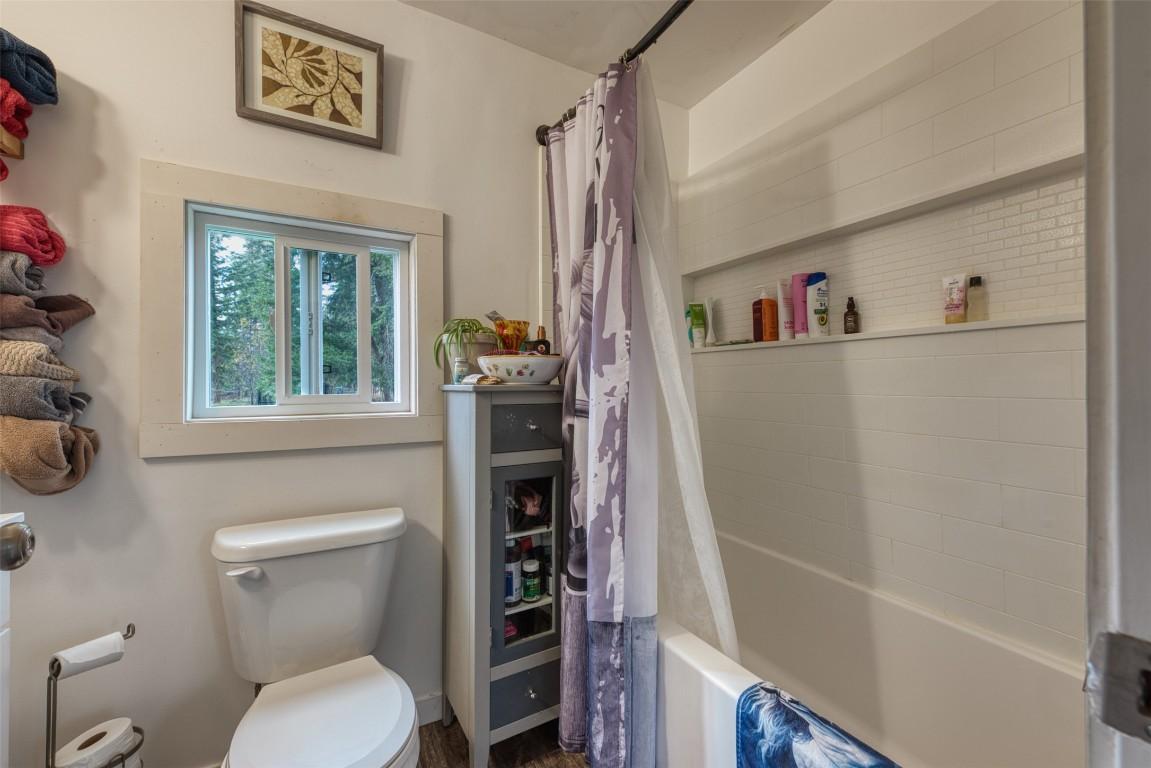 









1385


6

Highway,
Cherryville,




BC
V0E 2G1

