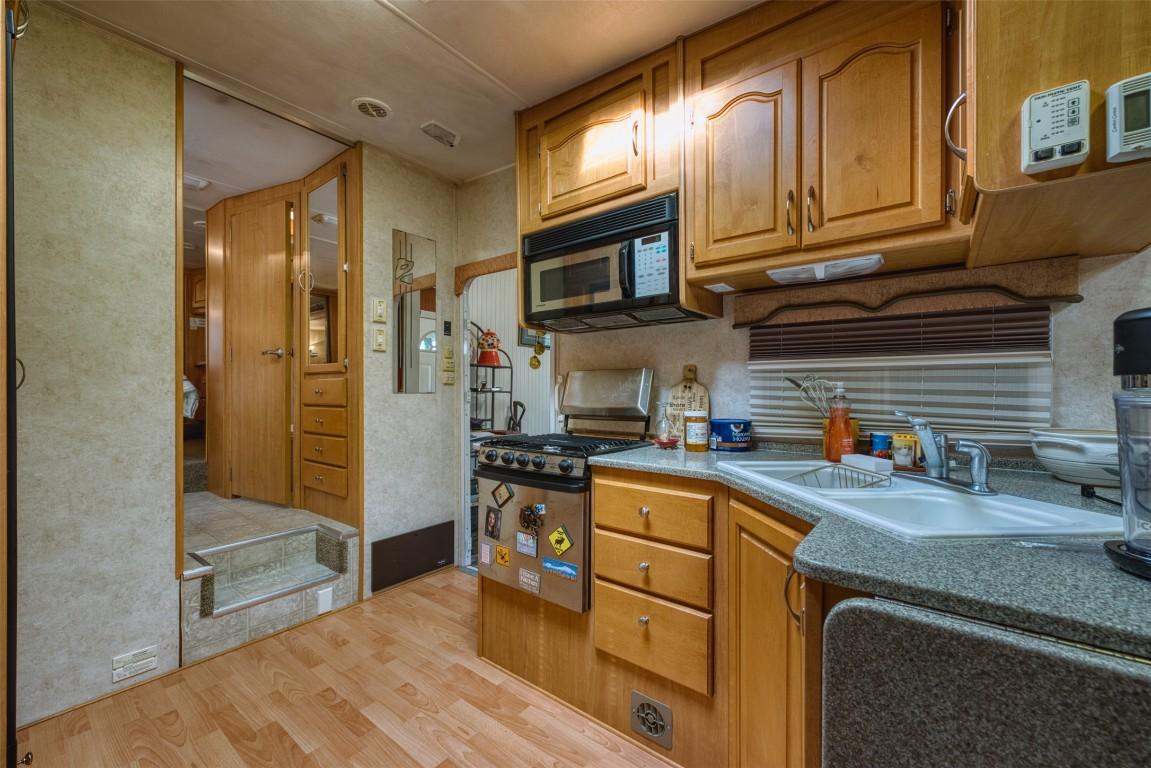 









1385


6

Highway,
Cherryville,




BC
V0E 2G1

