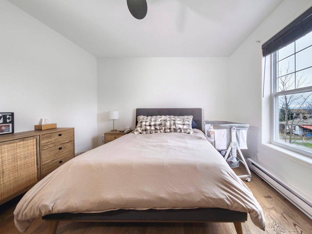 









325


Rue Chénier

,
Magog,




QC
J1X6H3

