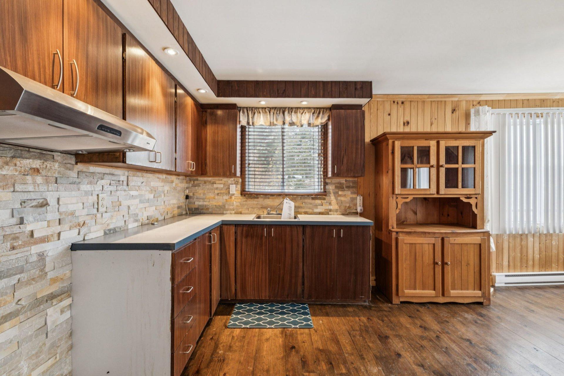 









98


Ch. Gauthier

,
Gracefield,




QC
J0X1W0

