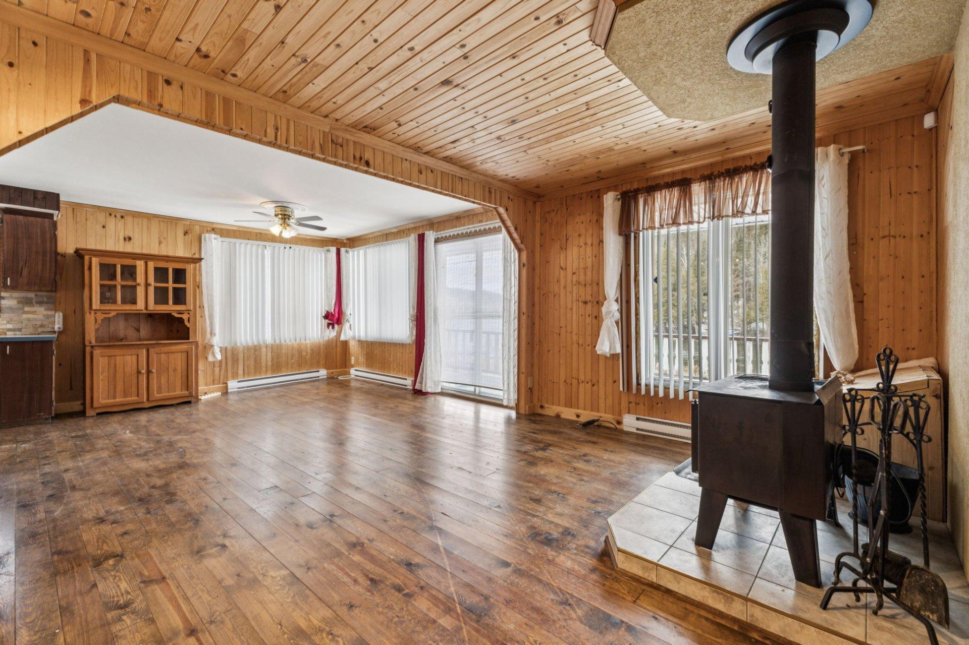 









98


Ch. Gauthier

,
Gracefield,




QC
J0X1W0

