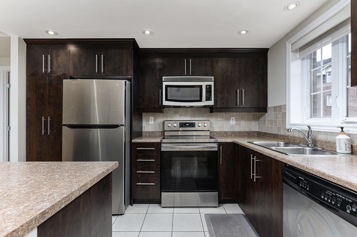 









3095


Av. Ernest-Hemingway

, 206,
Montréal (Saint-Laurent),




QC
H4R0A6

