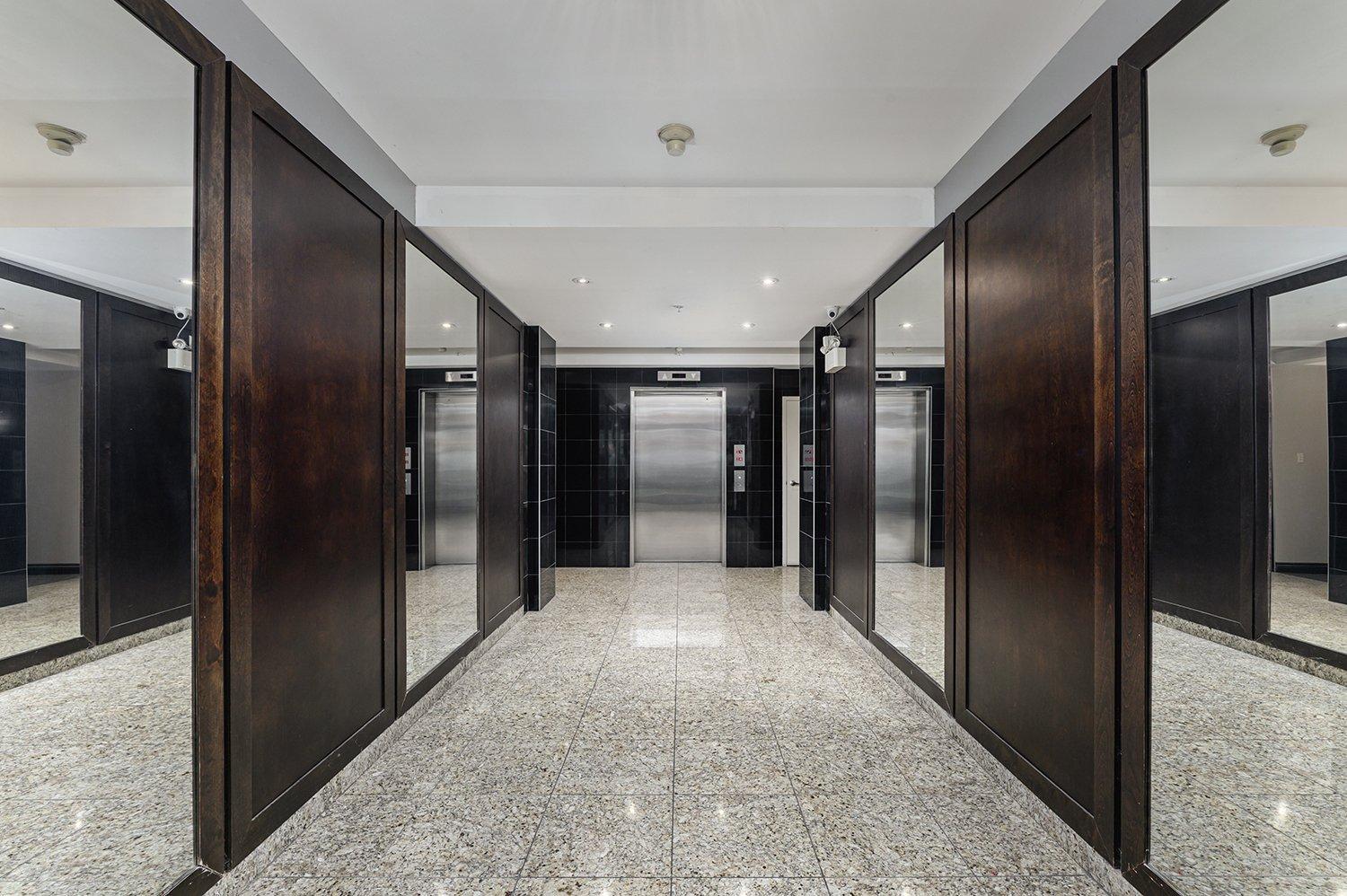 









3095


Av. Ernest-Hemingway

, 206,
Montréal (Saint-Laurent),




QC
H4R0A6

