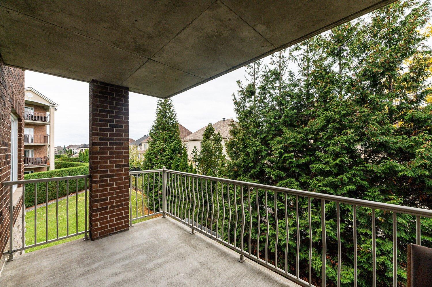 









3095


Av. Ernest-Hemingway

, 206,
Montréal (Saint-Laurent),




QC
H4R0A6

