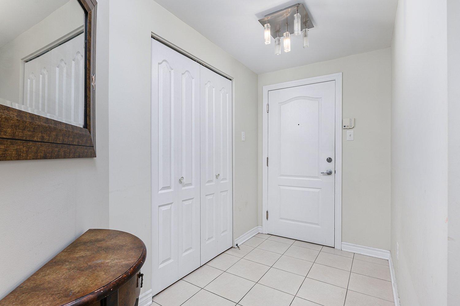 









3095


Av. Ernest-Hemingway

, 206,
Montréal (Saint-Laurent),




QC
H4R0A6

