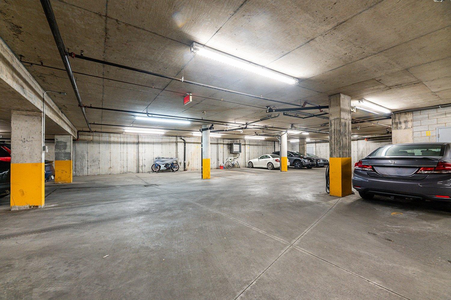 









3095


Av. Ernest-Hemingway

, 206,
Montréal (Saint-Laurent),




QC
H4R0A6

