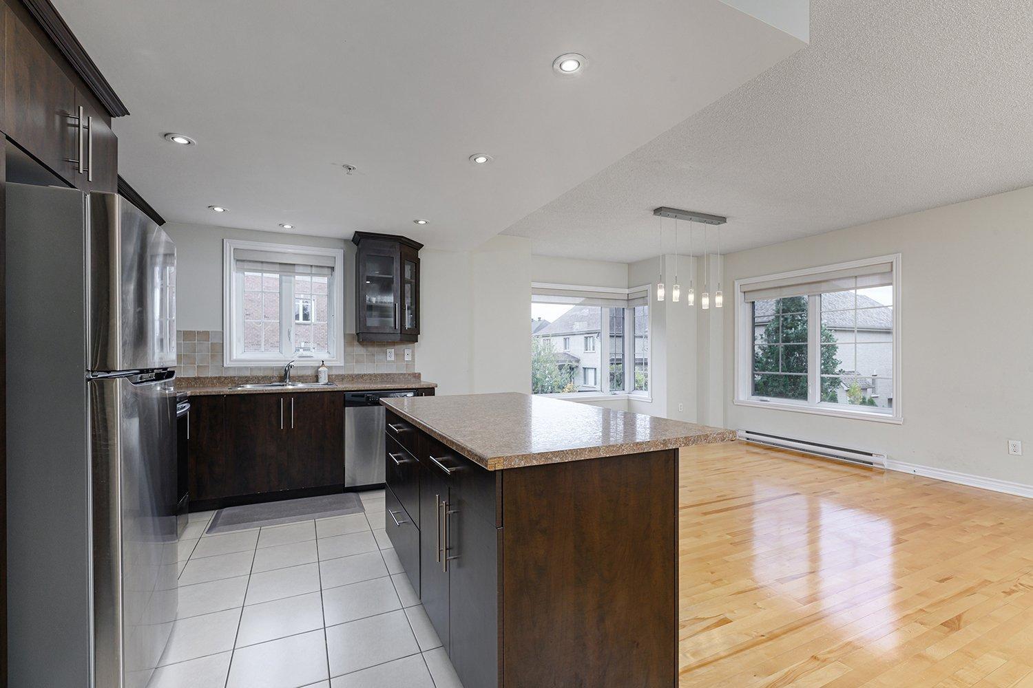 









3095


Av. Ernest-Hemingway

, 206,
Montréal (Saint-Laurent),




QC
H4R0A6

