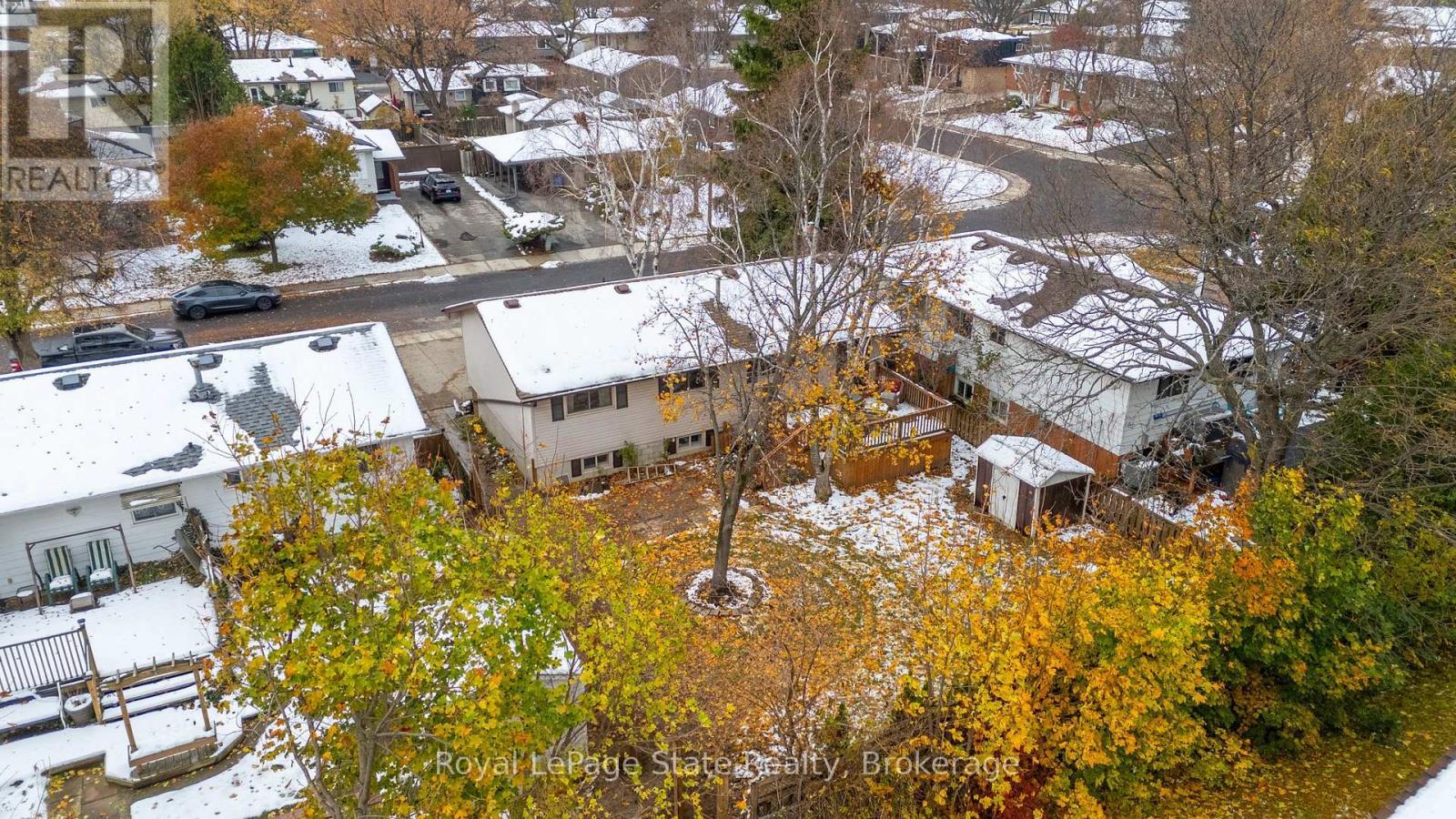 












50 GRAYSTONE DRIVE

,
Hamilton (Gilkson),




Ontario
L9C4R8

