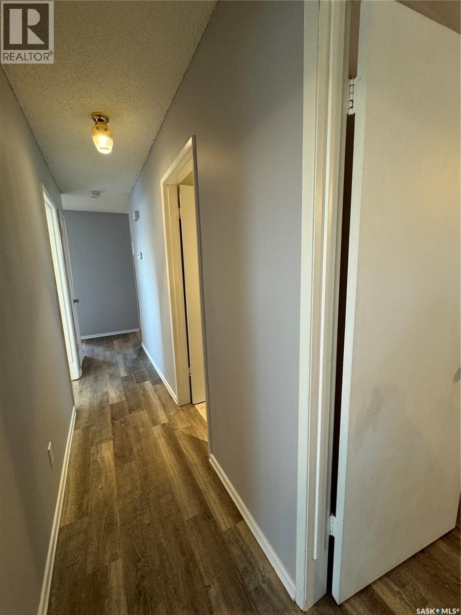 












203 2nd

,
Stenen,




Saskatchewan
S0A3X0

