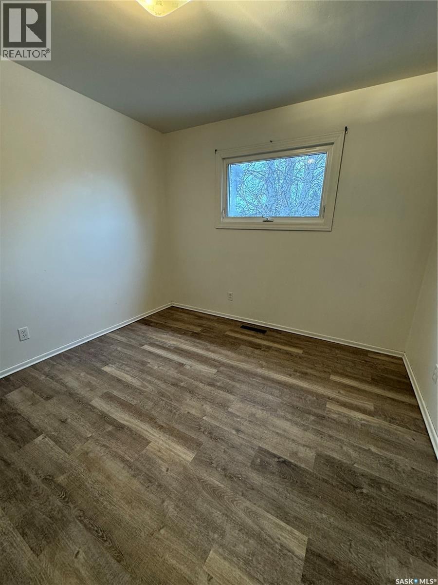 












203 2nd

,
Stenen,




Saskatchewan
S0A3X0

