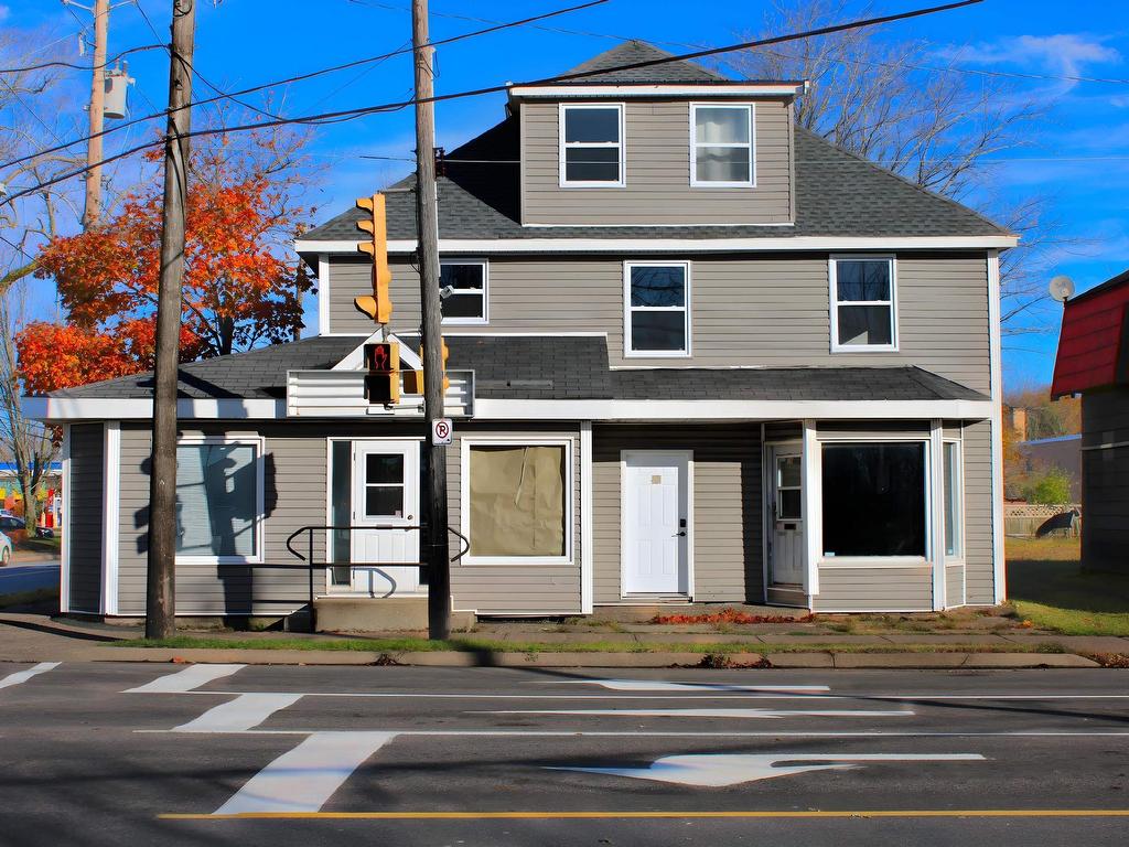 












1 Queen Street

,
Truro,




NS
B2N 2A7

