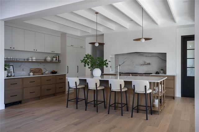 









303


Boreham

BLVD,
Winnipeg,




MB
R3P 0J7

