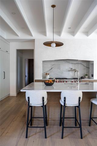 









303


Boreham

BLVD,
Winnipeg,




MB
R3P 0J7

