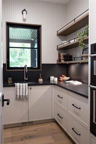 









303


Boreham

BLVD,
Winnipeg,




MB
R3P 0J7

