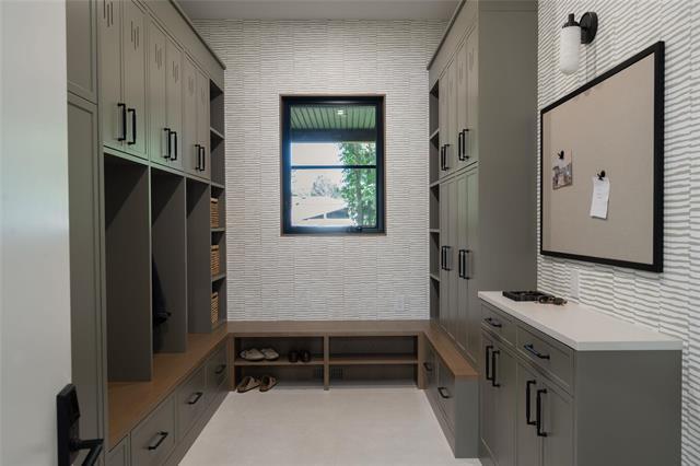 









303


Boreham

BLVD,
Winnipeg,




MB
R3P 0J7

