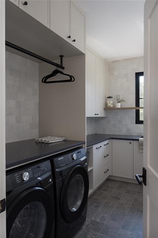 









303


Boreham

BLVD,
Winnipeg,




MB
R3P 0J7

