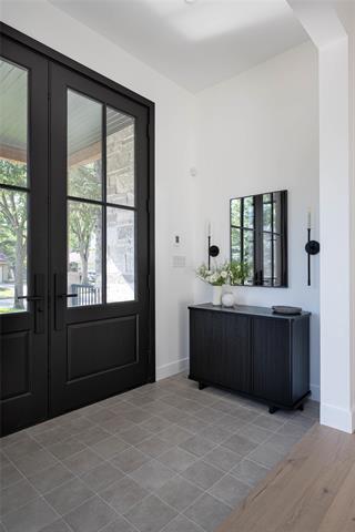 









303


Boreham

BLVD,
Winnipeg,




MB
R3P 0J7

