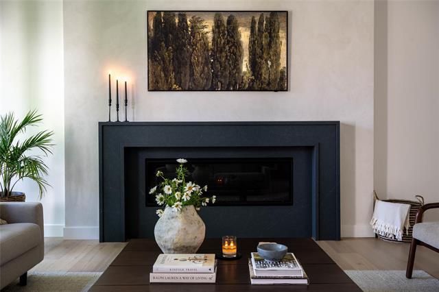 









303


Boreham

BLVD,
Winnipeg,




MB
R3P 0J7

