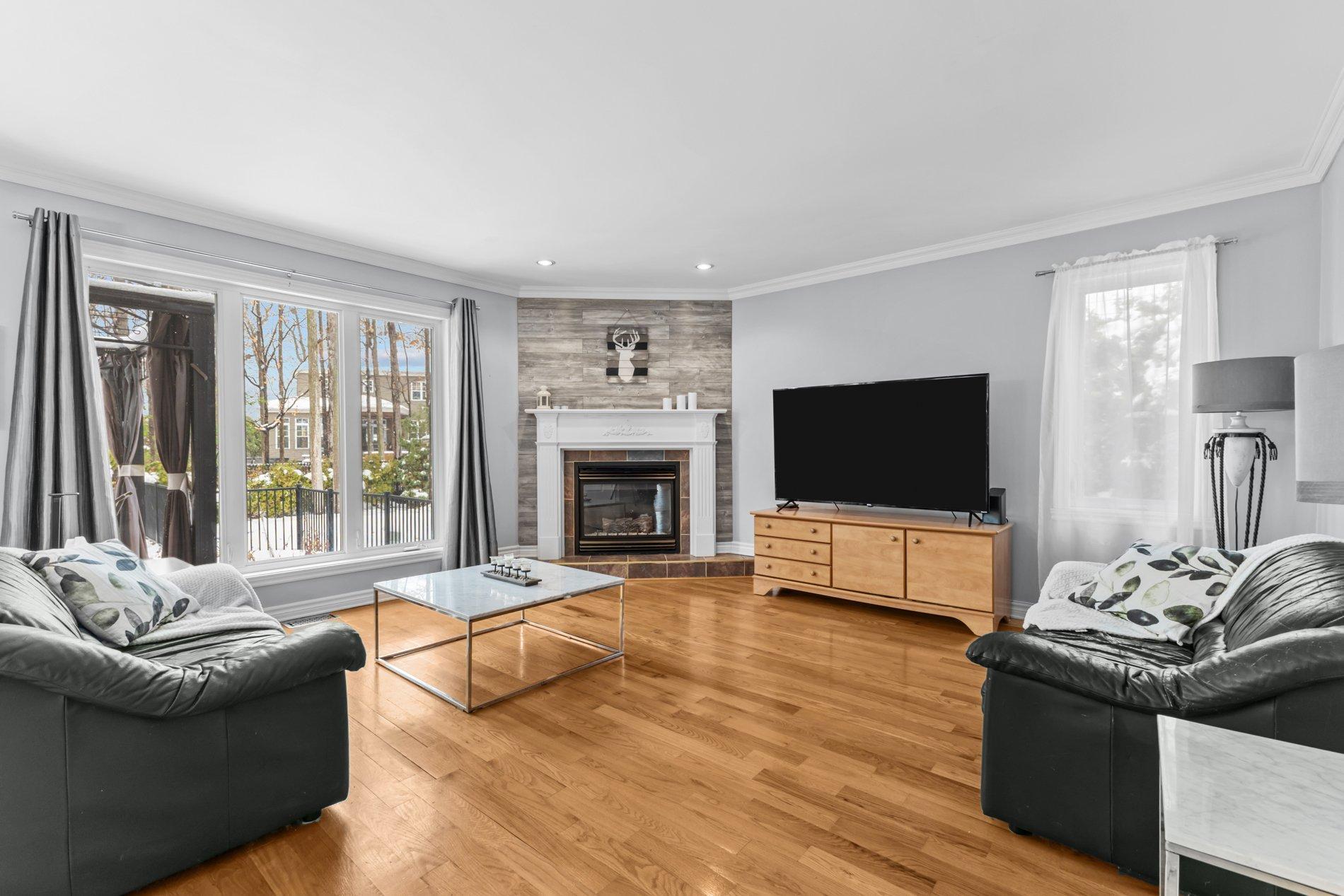 









57


Rue de la Valline

,
Notre-Dame-de-l'Île-Perrot,




QC
J7W3L6

