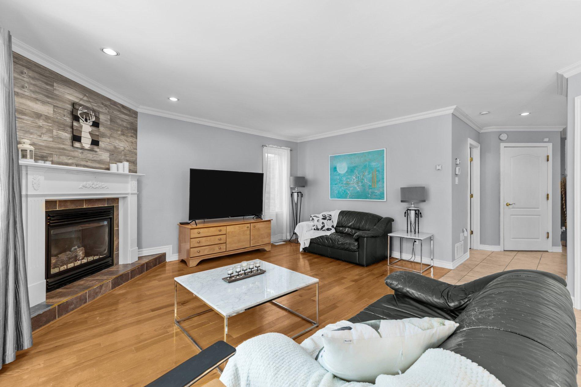 









57


Rue de la Valline

,
Notre-Dame-de-l'Île-Perrot,




QC
J7W3L6

