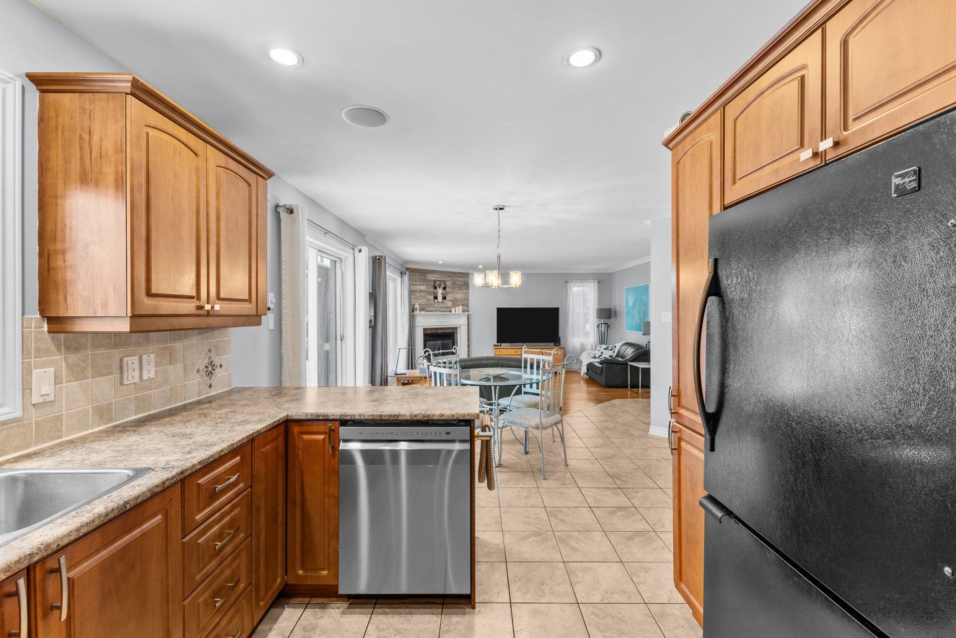 









57


Rue de la Valline

,
Notre-Dame-de-l'Île-Perrot,




QC
J7W3L6

