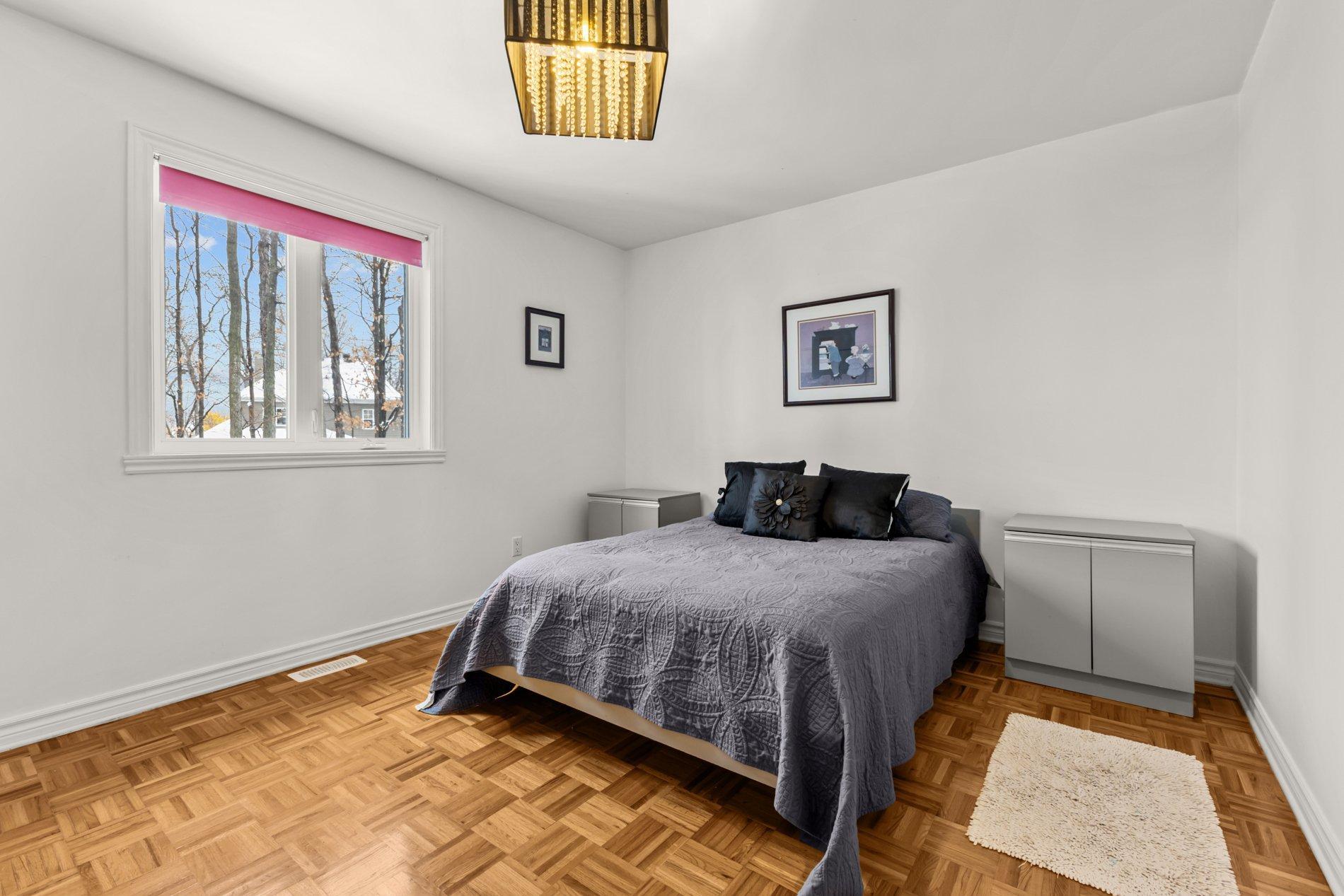 









57


Rue de la Valline

,
Notre-Dame-de-l'Île-Perrot,




QC
J7W3L6

