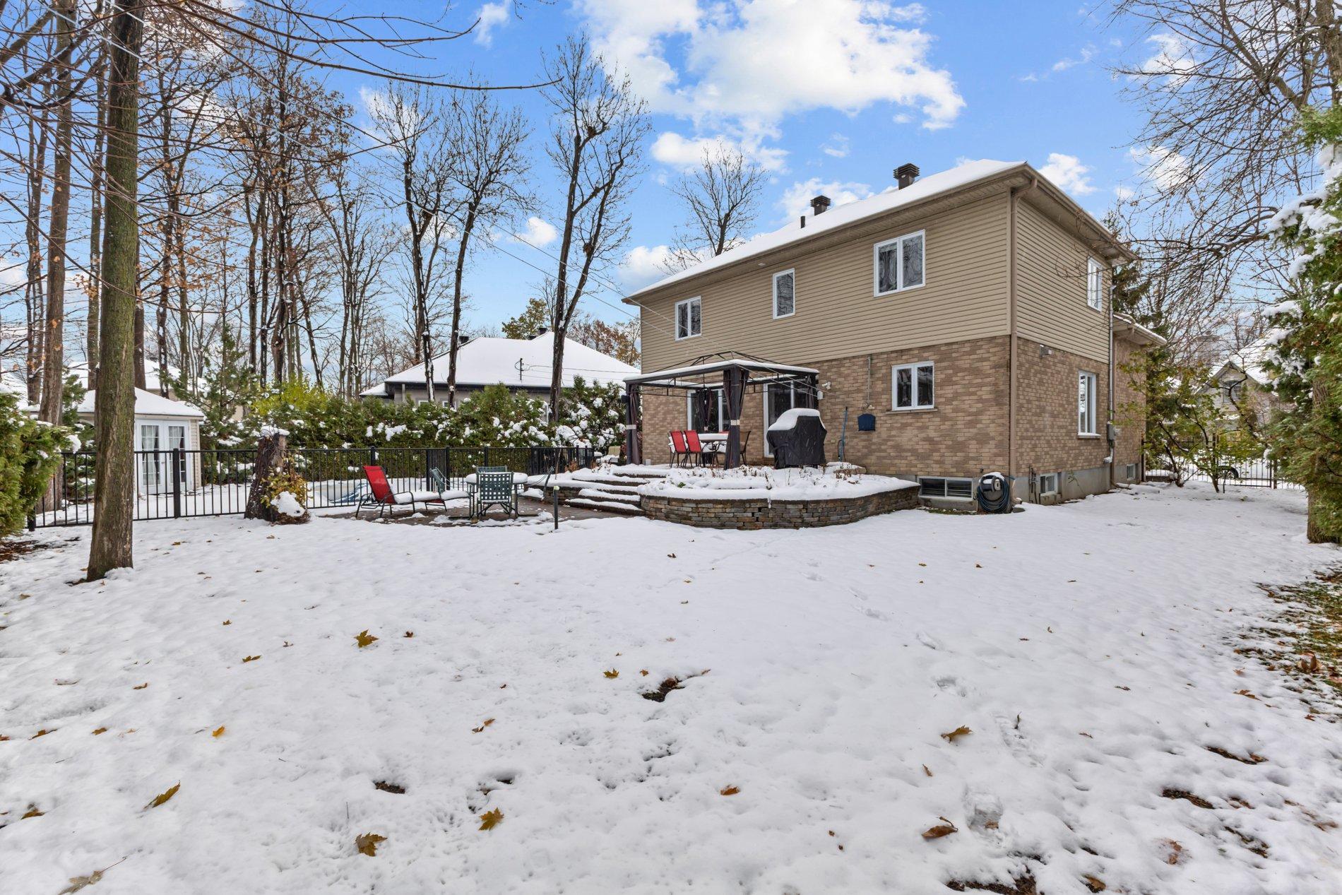 









57


Rue de la Valline

,
Notre-Dame-de-l'Île-Perrot,




QC
J7W3L6

