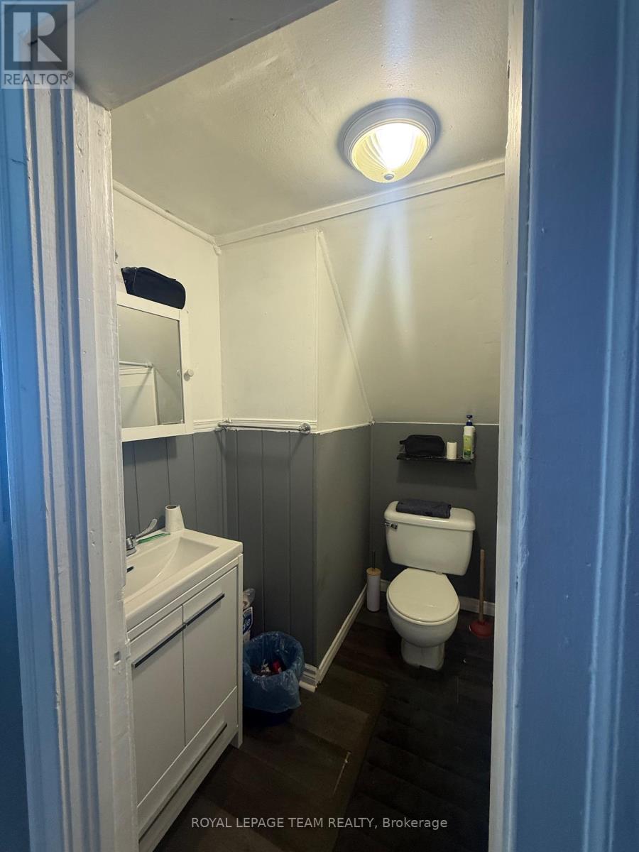 












475 PEMBROKE STREET W

,
Pembroke,




Ontario
K8A5P1

