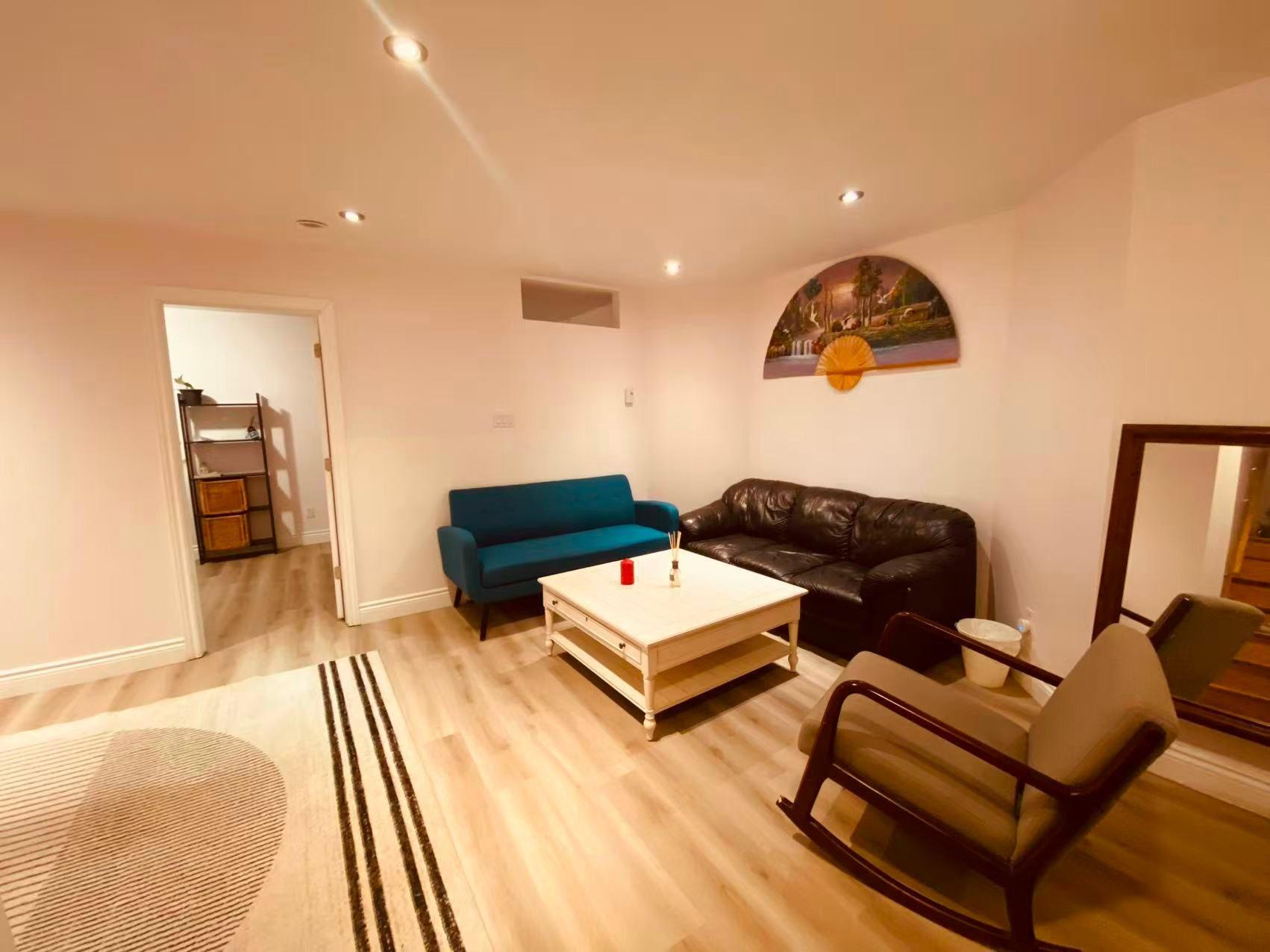 









6605


Rue Claudel

,
Brossard,




QC
J4Z0H1

