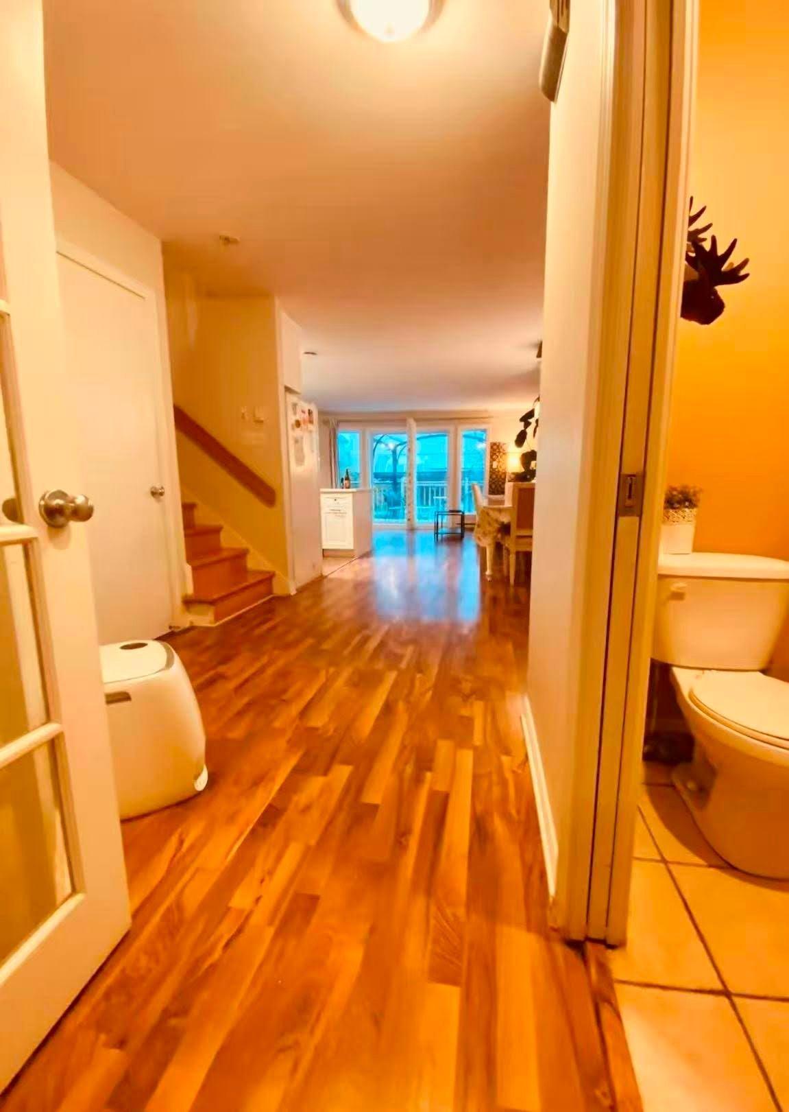 









6605


Rue Claudel

,
Brossard,




QC
J4Z0H1

