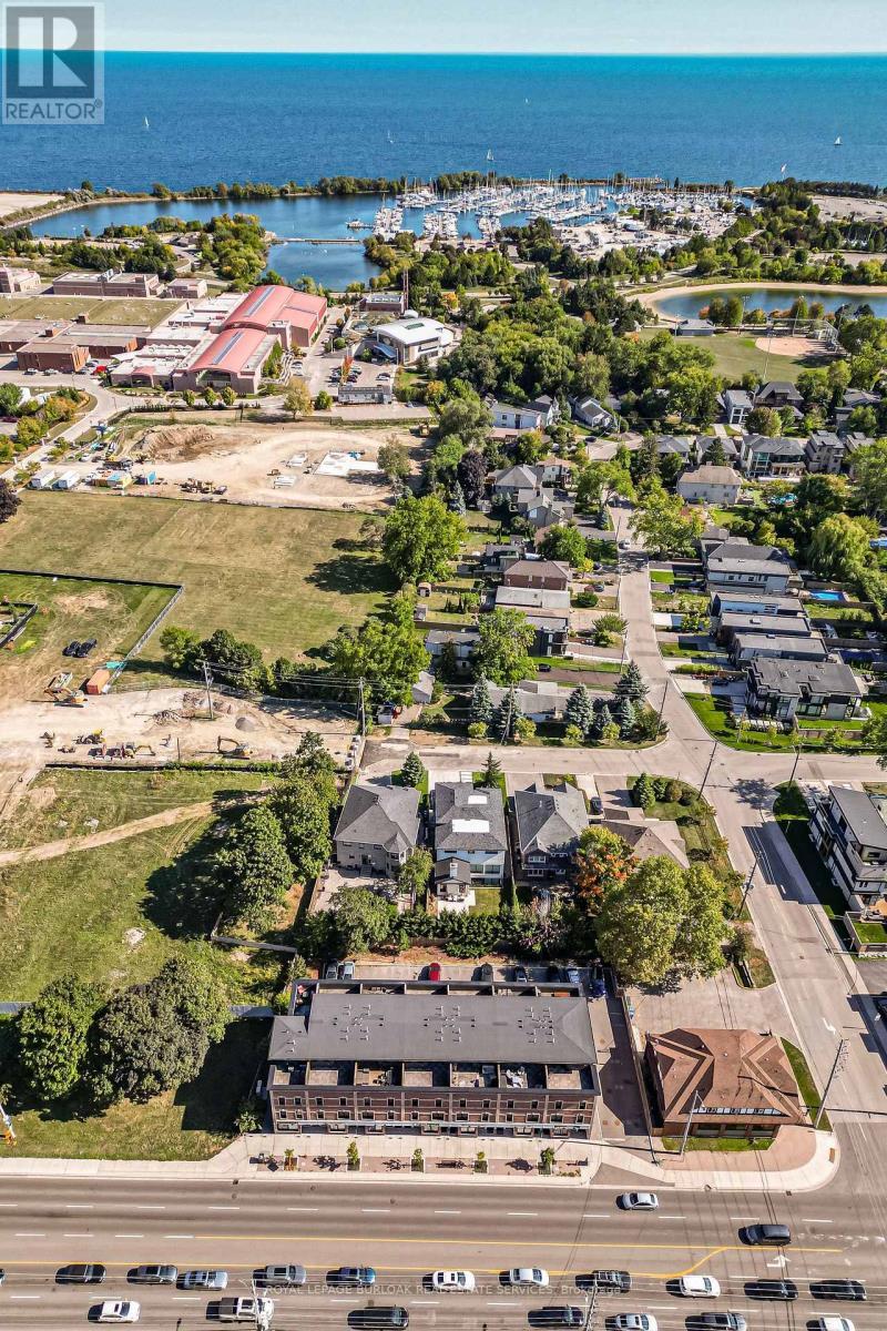 












201 - 760 LAKESHORE ROAD E

,
Mississauga,




Ontario
L5E1C7

