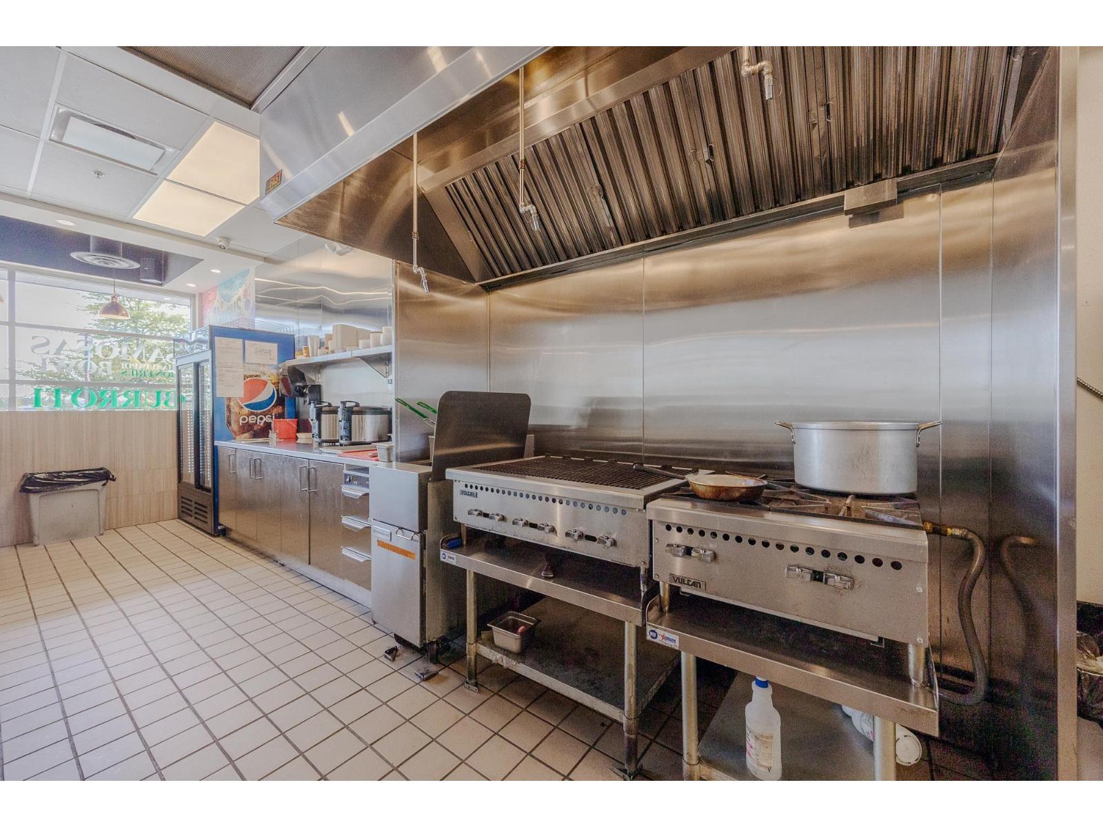 












706 6233 200 STREET

,
Langley,




British Columbia
V2Y1A2

