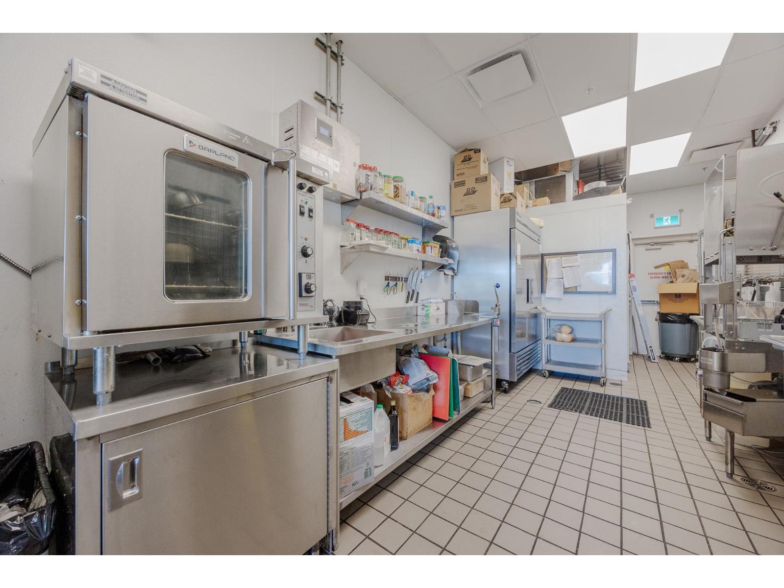 












706 6233 200 STREET

,
Langley,




British Columbia
V2Y1A2

