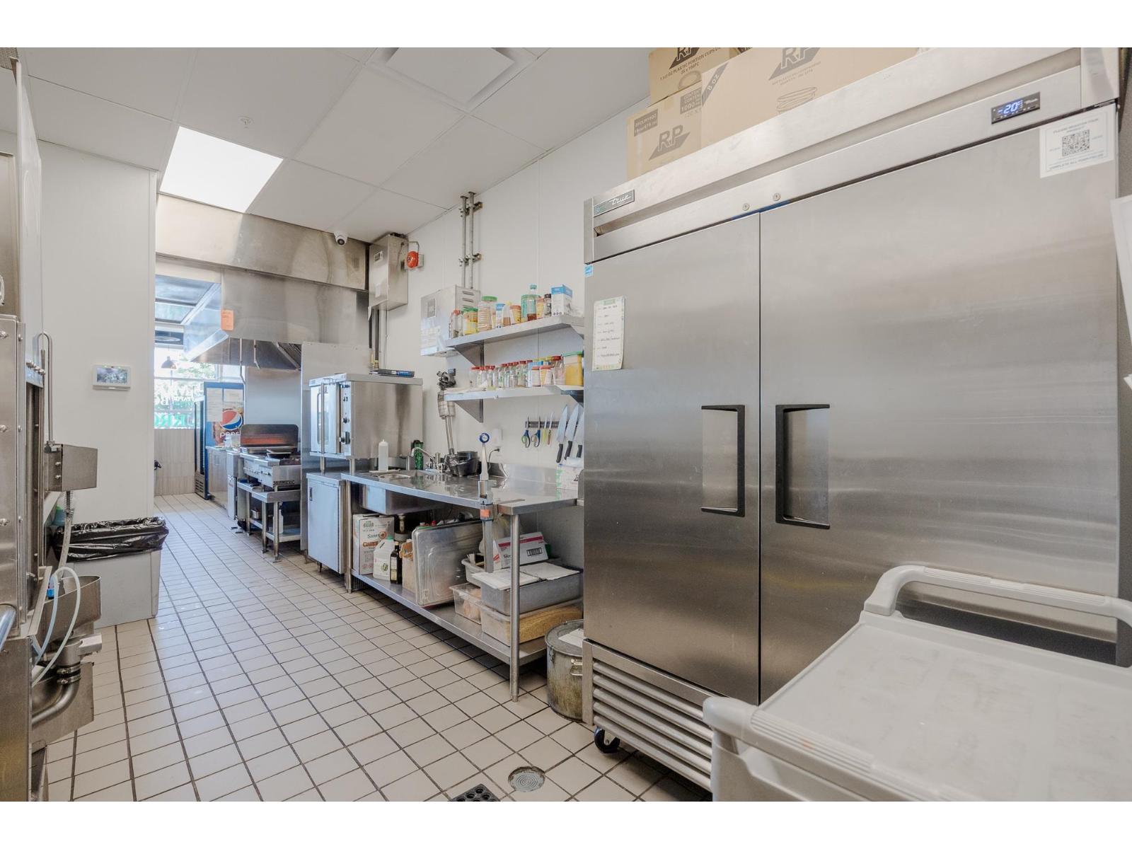 












706 6233 200 STREET

,
Langley,




British Columbia
V2Y1A2

