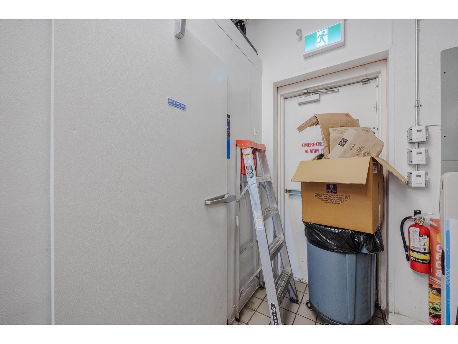 












706 6233 200 STREET

,
Langley,




British Columbia
V2Y1A2

