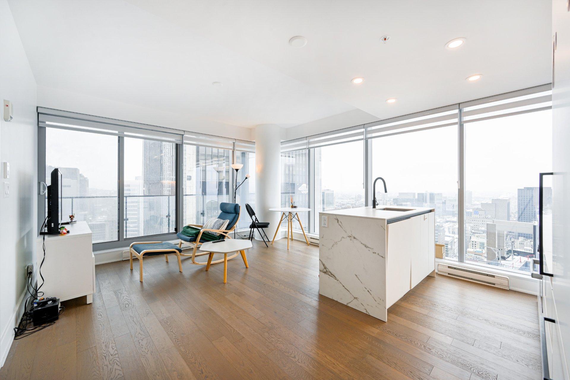 









720


Rue St-Jacques

, 3802,
Montréal (Ville-Marie),




QC
H2Y2H6

