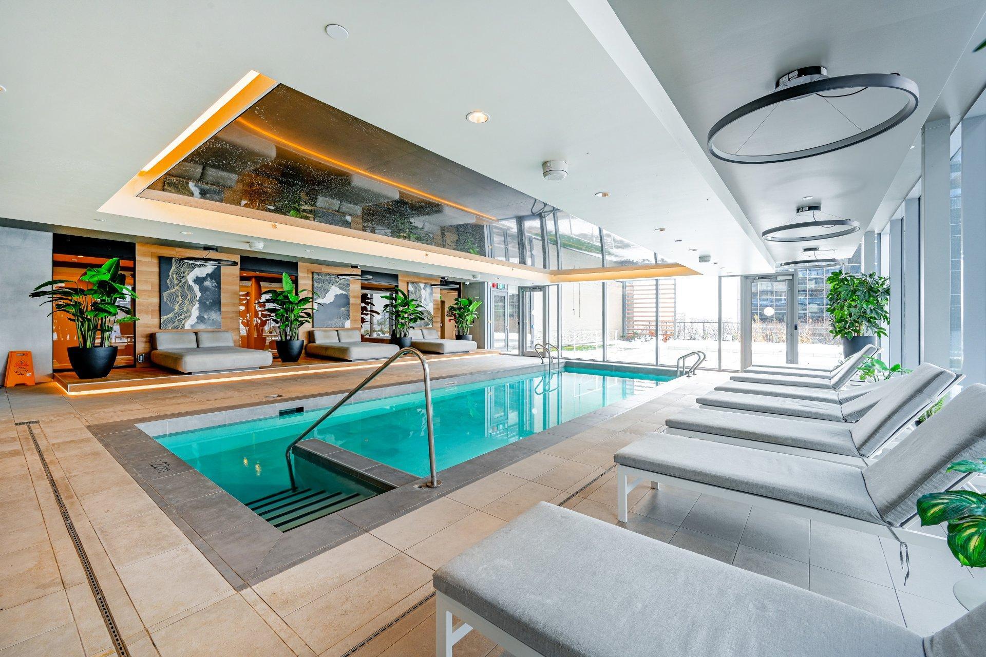 









720


Rue St-Jacques

, 3802,
Montréal (Ville-Marie),




QC
H2Y2H6

