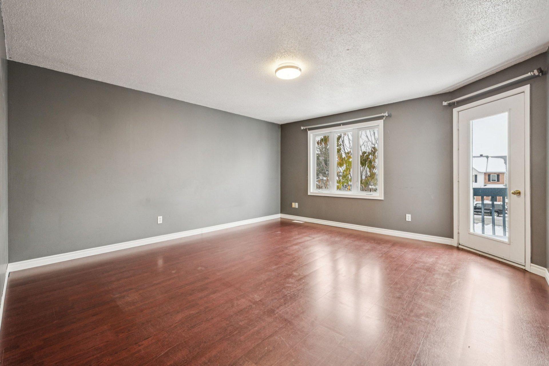 









64


Rue McElroy

,
Gatineau (Gatineau),




QC
J8R2T8

