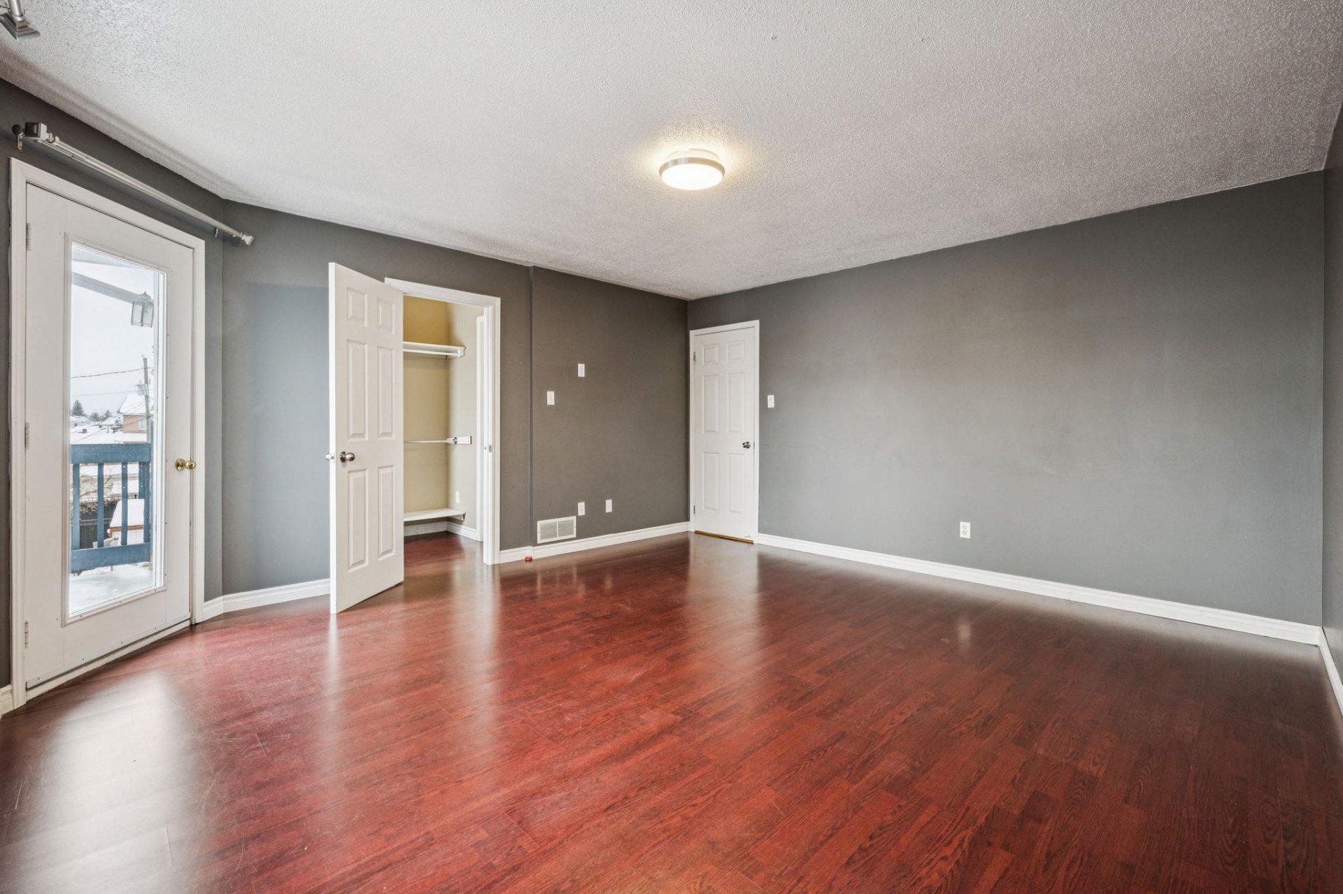 









64


Rue McElroy

,
Gatineau (Gatineau),




QC
J8R2T8

