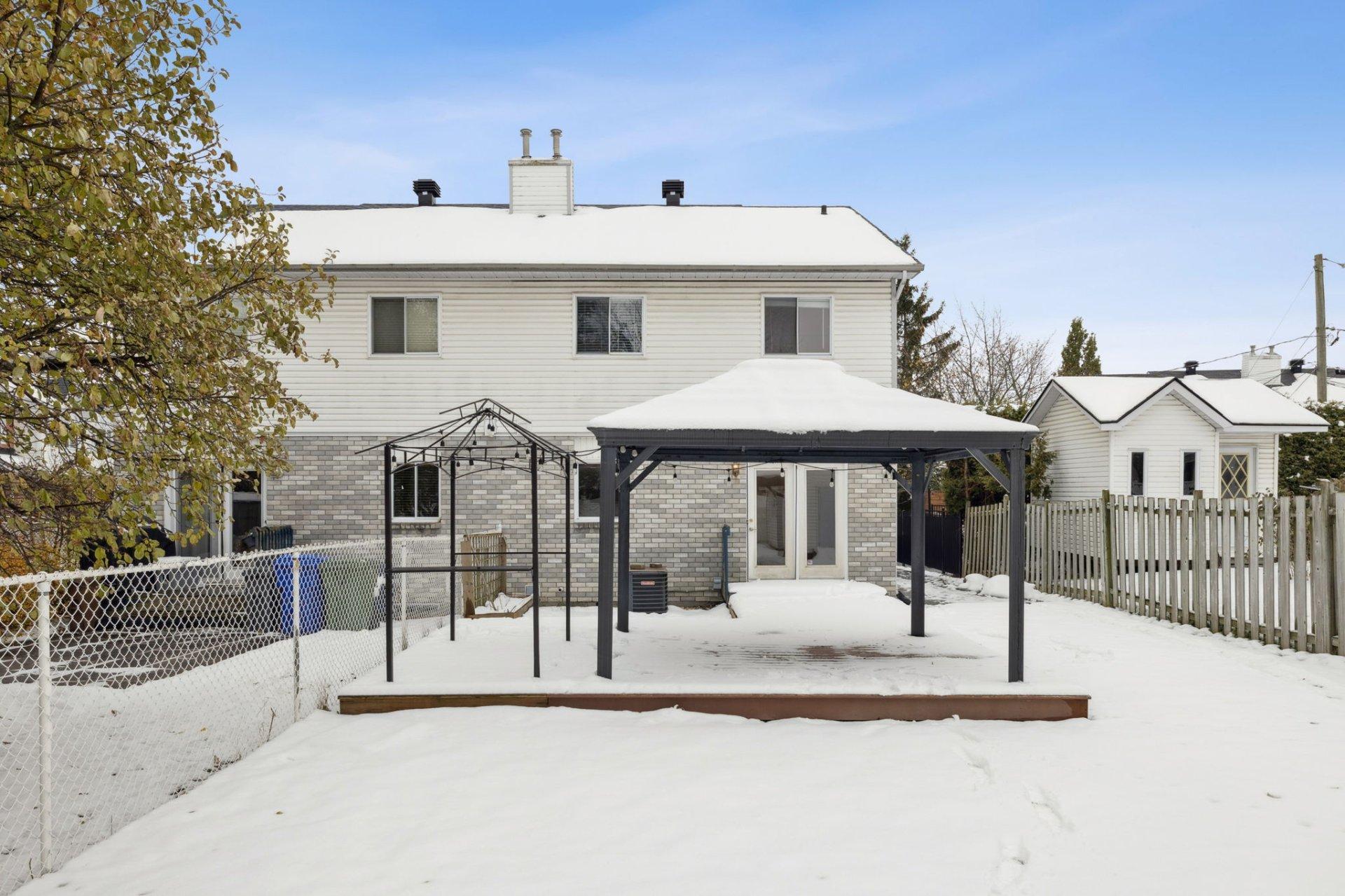 









64


Rue McElroy

,
Gatineau (Gatineau),




QC
J8R2T8

