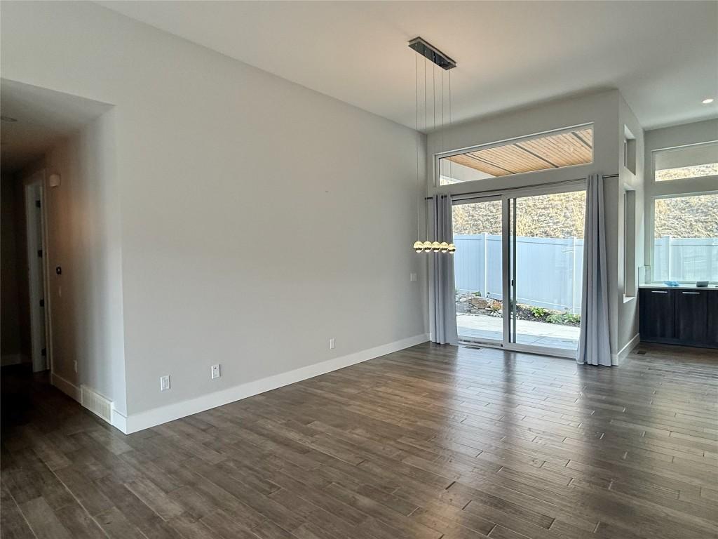 









3567


McKinley Beach

Drive,
Kelowna,




BC
V1V 3G2

