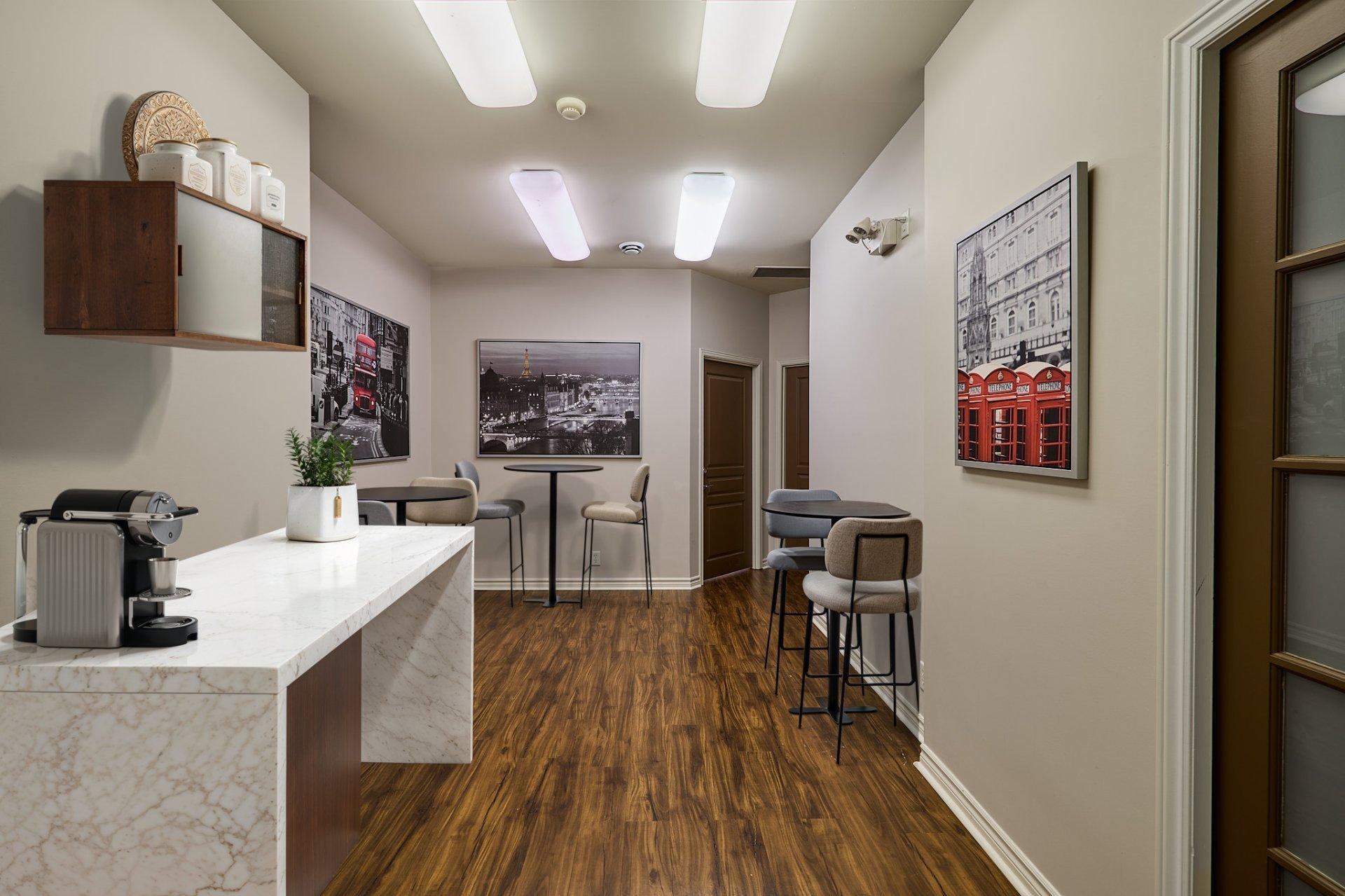 









444


Ch. de la Grande-Côte

, 6,
Rosemère,




QC
J7A1L1

