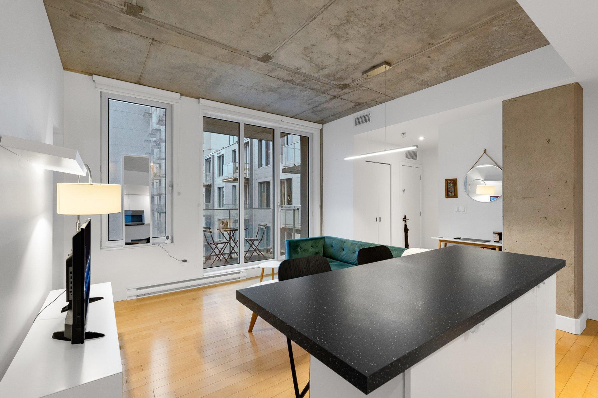 









888


Rue Wellington

, 601,
Montréal (Ville-Marie),




QC
H3C0N1

