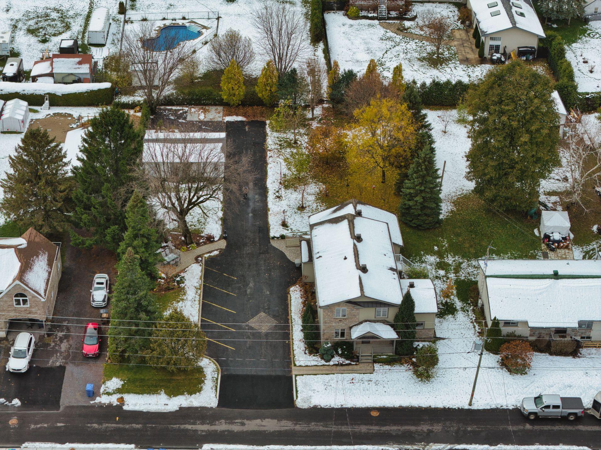 









249


Rue St-Henri

,
Napierville,




QC
J0J1L0

