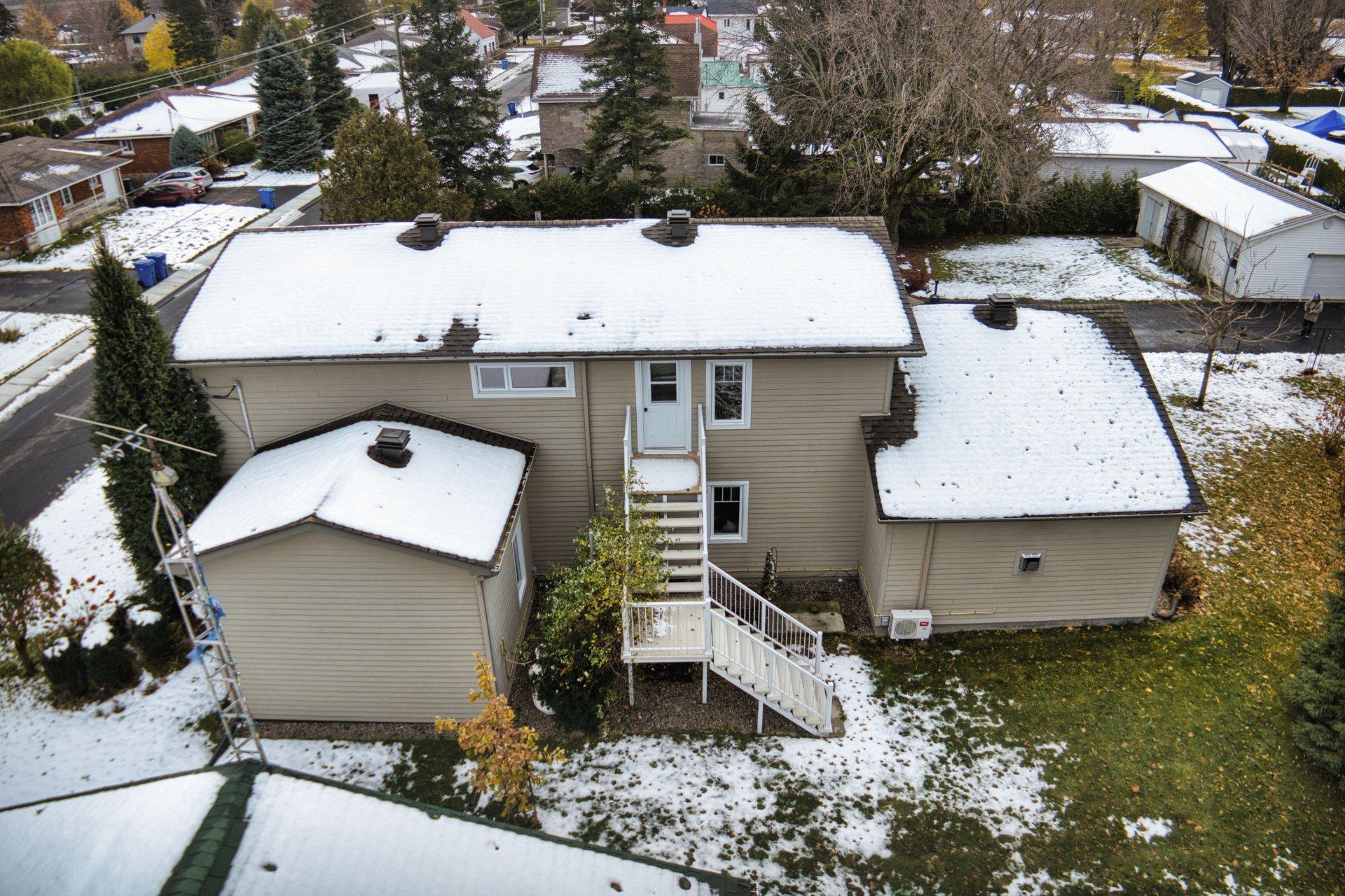 









249


Rue St-Henri

,
Napierville,




QC
J0J1L0

