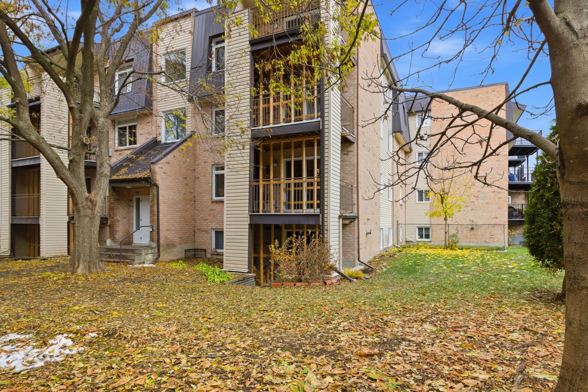 









20


Rue Normand

, 4,
Gatineau (Hull),




QC
J8Y4C4

