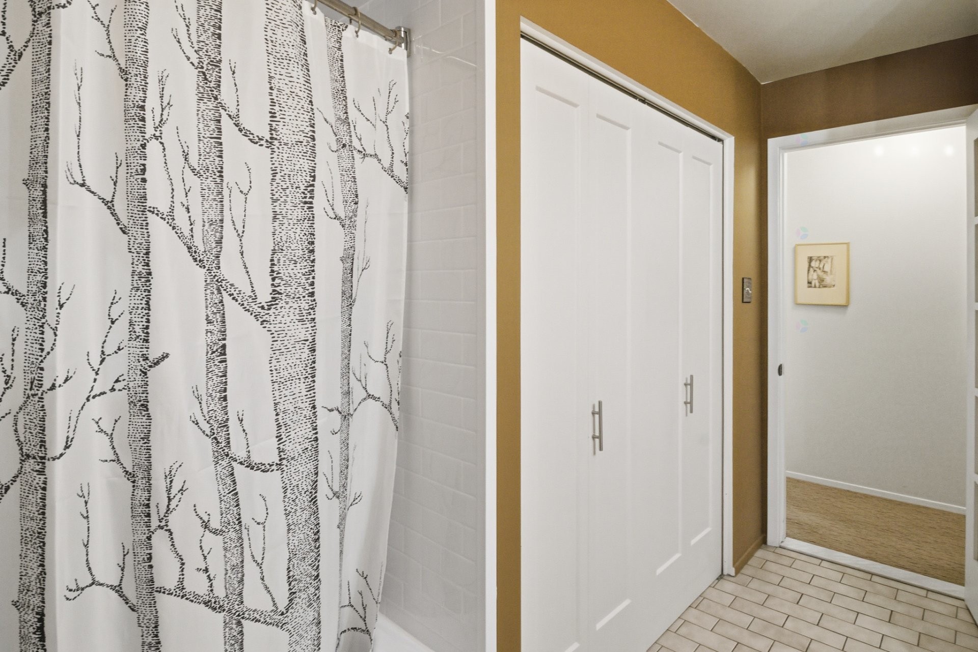 









20


Rue Normand

, 4,
Gatineau (Hull),




QC
J8Y4C4

