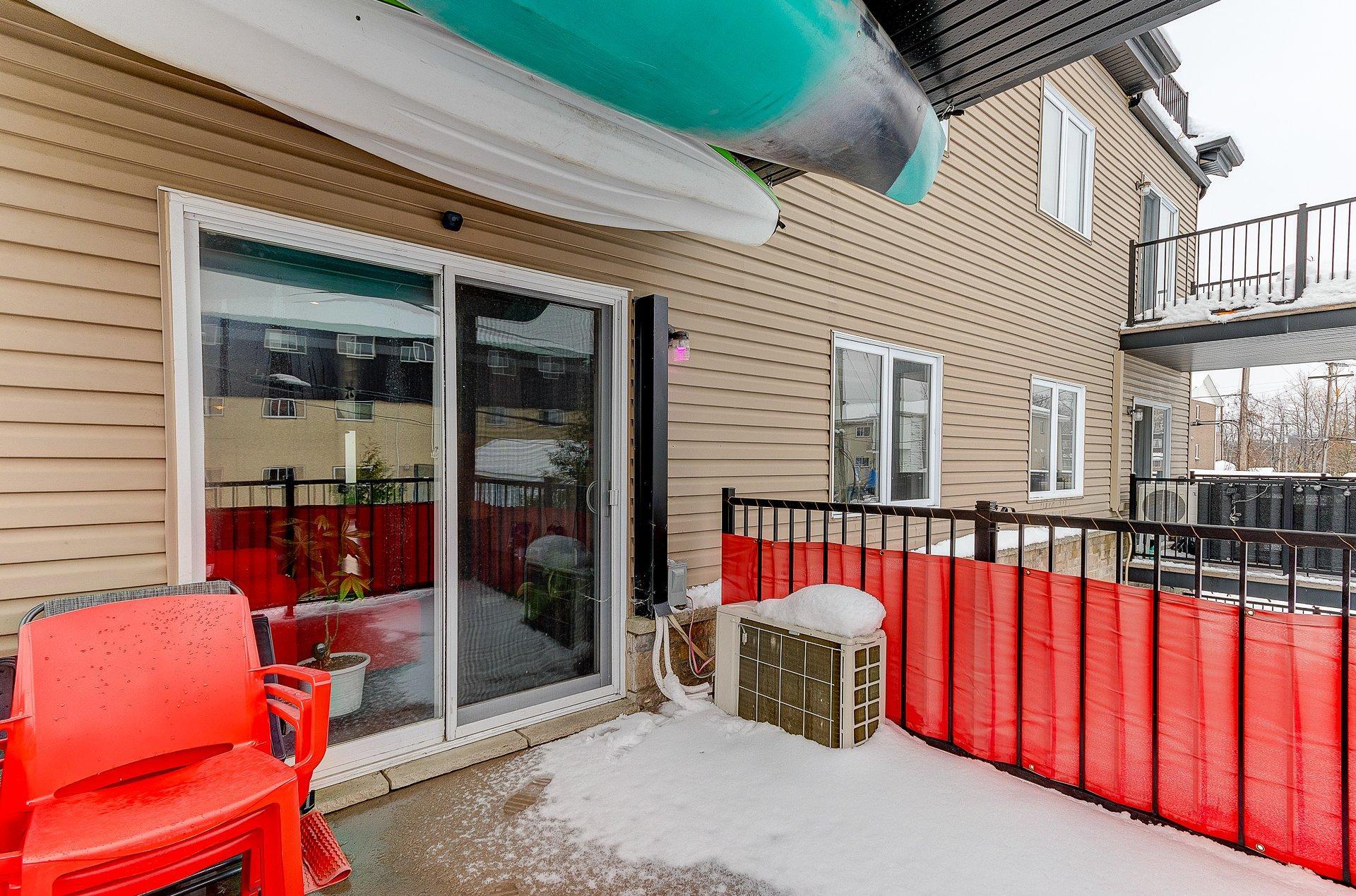 









772


Rue de la Volière

, 2,
Granby,




QC
J2J0J3

