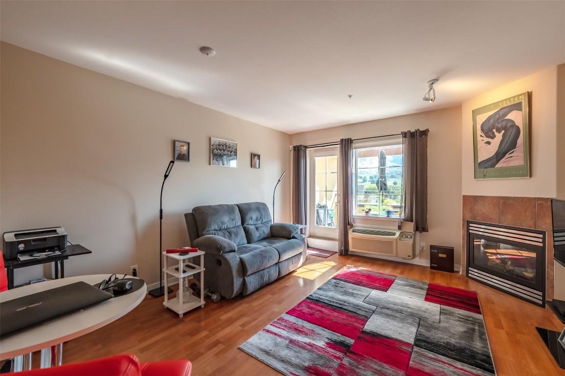 









7600


COTTONWOOD

Drive, 404,
Osoyoos,




BC
V0H 1V0

